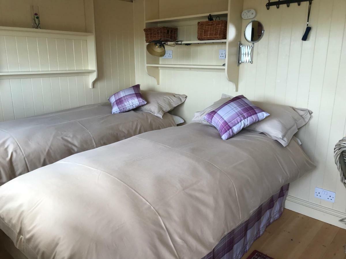 The Hawthorn Shepherds Hut Eyemouth Eksteriør billede
