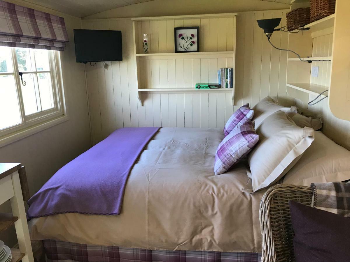 The Hawthorn Shepherds Hut Eyemouth Eksteriør billede