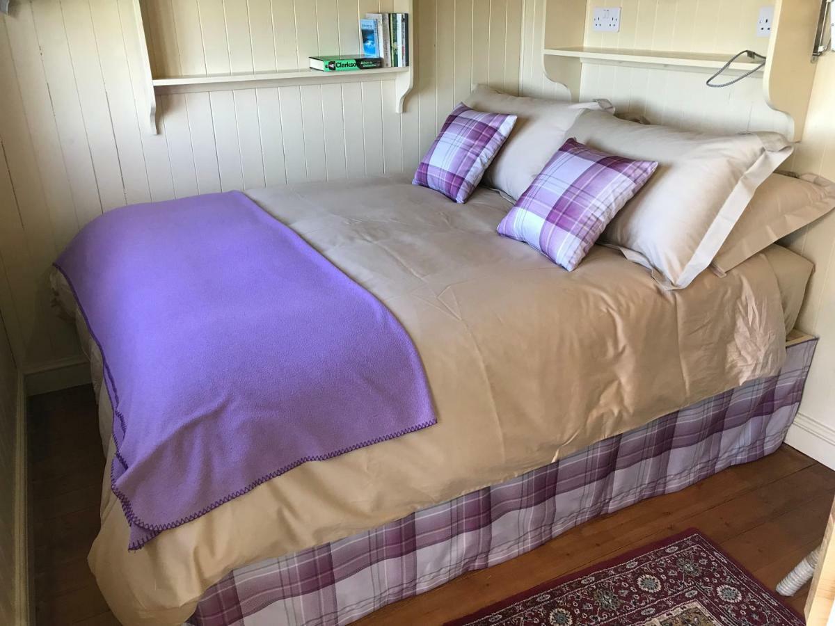 The Hawthorn Shepherds Hut Eyemouth Eksteriør billede